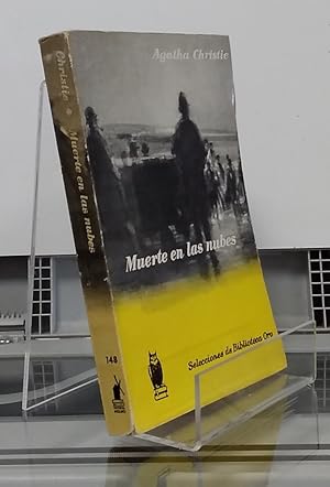 Imagen del vendedor de Muerte en las nubes a la venta por Librera Dilogo