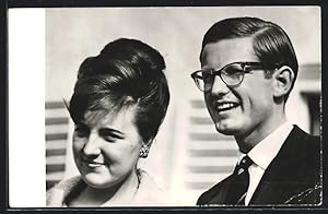 Ansichtskarte Prinzessin Margriet von den Niederlanden mit ihrem Verlobten, 1965