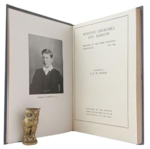 Image du vendeur pour WINSTON CHURCHILL AND HARROW: memories of the Prime Minister's schooldays 1888-1892 mis en vente par Kay Craddock - Antiquarian Bookseller