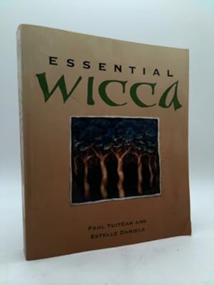 Bild des Verkufers fr Essential Wicca zum Verkauf von ThriftBooksVintage