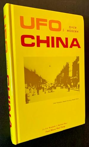 Bild des Verkufers fr UFOs Over Modern China zum Verkauf von APPLEDORE BOOKS, ABAA