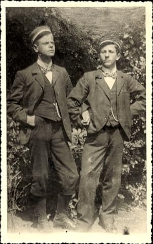 Studentika Foto Ansichtskarte / Postkarte Zwei Studenten, Portrait 1901
