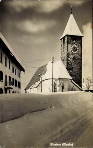Foto Ansichtskarte / Postkarte Klosters Serneus Kt. Graubünden Schweiz, Kirche, Winter