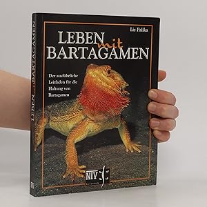 Seller image for Leben mit Bartagamen for sale by Bookbot