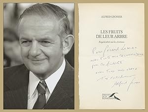 Seller image for Alfred Grosser (1925-2024) - Signed book page + Business card + Photo - 2017 for sale by PhP Autographs