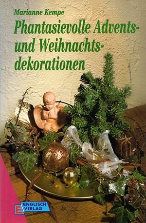 Phantasievolle Advents- und Weihnachtsdekorationen.