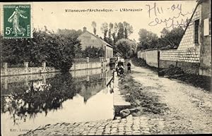 Bild des Verkufers fr Ansichtskarte / Postkarte Villeneuve L'Archevque Yonne, LAbreuvoir, Angeln zum Verkauf von akpool GmbH