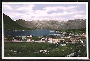 Ansichtskarte Kotor, Teilansicht mit Bergkette