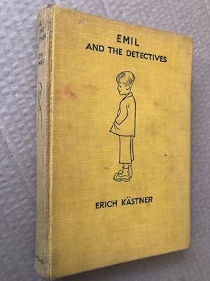 Seller image for Emil and the Detectives for sale by Raymond Tait