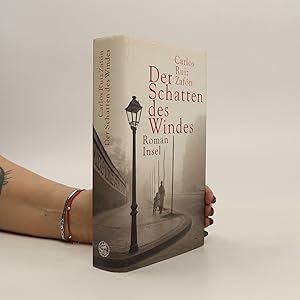 Seller image for Der Schatten des Windes for sale by Bookbot