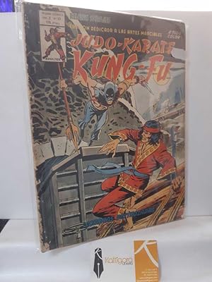 Imagen del vendedor de JUDO, KARATE, KUNG-FU. VOL. 2, N 13 CORONAS DESTROZADAS! a la venta por Librera Kattigara