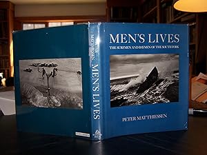 Bild des Verkufers fr Men's Lives the Surfmen and Baymen of the South Fork zum Verkauf von Uncommon Books