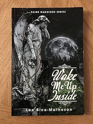 Bild des Verkufers fr Wake Me Up Inside zum Verkauf von M.A.D. fiction