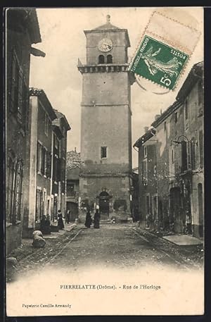 Carte postale Pierrelatte, Rue de l`Horloge