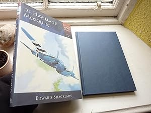 Immagine del venditore per De Havilland Mosquito. ('Classic WWII Aviation' series). venduto da Benson's Antiquarian Books