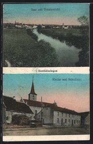 Carte postale Berthelmingen, l'Église et Schulhaus, vue générale