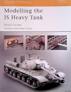 Bild des Verkufers fr Modelling the IS Heavy Tank zum Verkauf von Klondyke