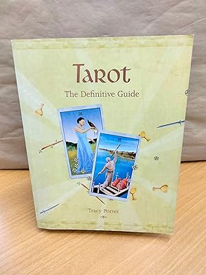 Immagine del venditore per Tarot: The Definitive Guide venduto da Chapter Two (Chesham)