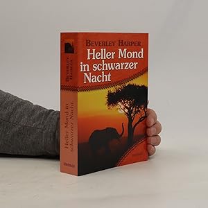 Bild des Verkufers fr Heller Mond in schwarzer nacht zum Verkauf von Bookbot