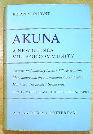 Image du vendeur pour Akuna: A New Guinea Village Community mis en vente par Pendleburys - the bookshop in the hills