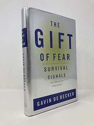 Imagen del vendedor de The Gift of Fear : Survival Signals That Protect Us from Violence a la venta por Southampton Books