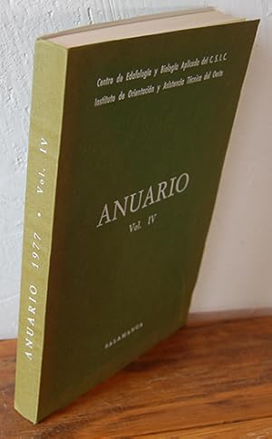 Imagen del vendedor de Centro de Edafologa y Biologa Aplicada del C.S.I.C. Instituto de Orientacin y Asistencia Tcnica del Oeste. ANUARIO. 1977, Vol. IV a la venta por EL RINCN ESCRITO