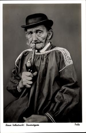 Ansichtskarte / Postkarte Rieser Volkstracht, Bauerntypen, Mann mit Pfeife, Portrait