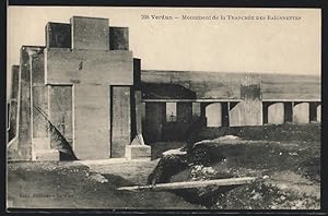 Carte postale Verdun, Monument de la Tranchée des Baionnettes