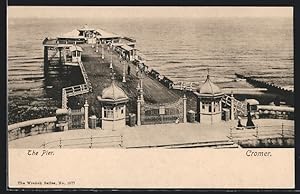 Postcard Cromer, The Pier
