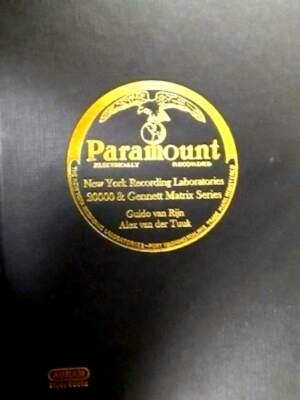 Imagen del vendedor de New York recording laboratories - Volume Two 2 the 20000 and Gennett Matrix series 1927-1929 Special Collection a la venta por Collectors' Bookstore