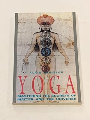 Imagen del vendedor de Yoga. Mastering the secrets of matter and the universe. a la venta por ARREBATO LIBROS