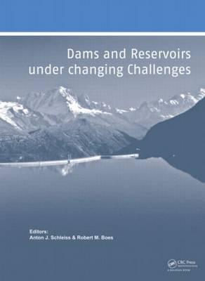 Bild des Verkufers fr Dams and Reservoirs under Changing Challenges zum Verkauf von moluna