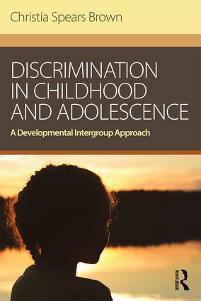Bild des Verkufers fr Discrimination in Childhood and Adolescence: A Developmental Intergroup Approach zum Verkauf von moluna