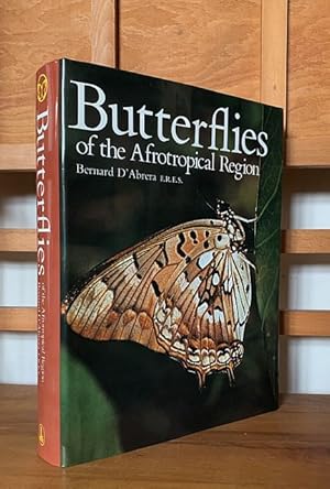 Bild des Verkufers fr Butterflies of the Afrotropical Region. zum Verkauf von C. Arden (Bookseller) ABA