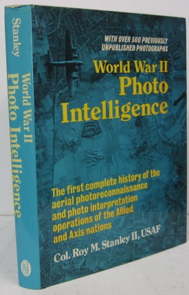 Immagine del venditore per WORLD WAR II PHOTO INTELLIGENCE venduto da BADGERS BOOKS ONLINE