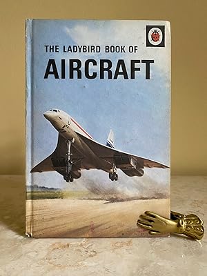 Bild des Verkufers fr Aircraft | A Ladybird Recognition Book | Ladybird Book Series 584 Number 3 zum Verkauf von Little Stour Books PBFA Member