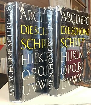 Die Schöne Schrift in der Entwicklung des lateinischen Alphabets. Two volumes.