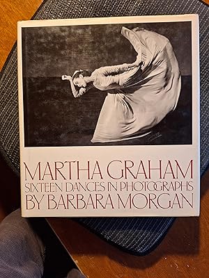 Image du vendeur pour Martha Graham: Sixteen Dances in Photographs mis en vente par Rareeclectic