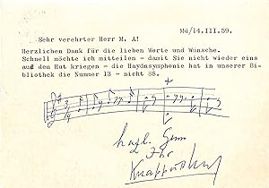 Imagen del vendedor de Masch. Postkarte mit mit eigenh. Notenzitat und U. (Kugelschreiber). a la venta por Eberhard Kstler Autographen&Bcher oHG