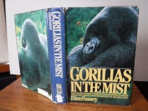 Imagen del vendedor de Gorillas in the Mist a la venta por Old Scrolls Book Shop