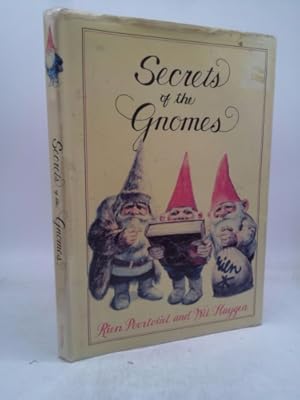 Image du vendeur pour Secrets of the Gnomes mis en vente par ThriftBooksVintage