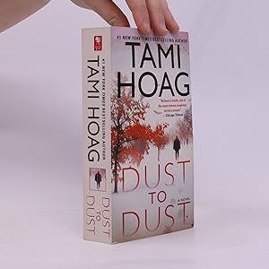 Bild des Verkufers fr Dust to Dust zum Verkauf von Bookbot