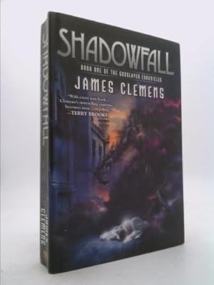 Imagen del vendedor de Shadowfall: 6book One of the Godslayer Chronicles a la venta por ThriftBooksVintage