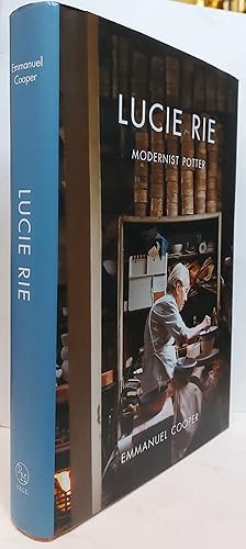 Imagen del vendedor de Lucie Rie - Modernist Potter a la venta por Clarendon Books P.B.F.A.