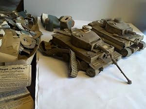 Bild des Verkufers fr 2 fertige Baustze Panzerkampfwagen VI Tiger I zum Verkauf von Celler Versandantiquariat