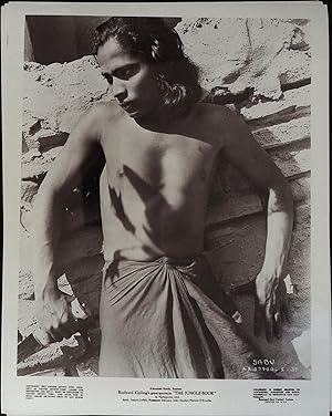 Image du vendeur pour The Jungle Book 8 x 10 Still 1942 Sabu! mis en vente par AcornBooksNH