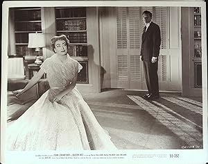 Bild des Verkufers fr Queen Bee 8 x 10 Still 1955 Joan Crawford, John Ireland! zum Verkauf von AcornBooksNH