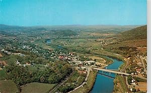 Postkarte Carte Postale 73956721 Shenandoah Virginia USA Panorama of valley with James River aeri...
