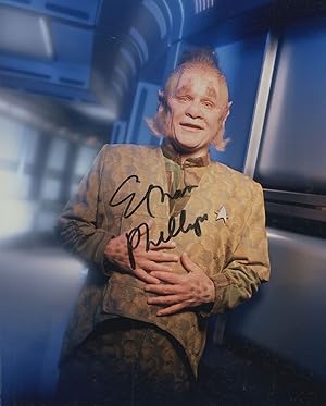 Immagine del venditore per Ethan Phillips Star Trek Voyager 10x8 Hand Signed Photo venduto da Postcard Finder