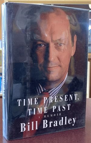 Imagen del vendedor de Time Present, Time Past A Memoir a la venta por Chaparral Books